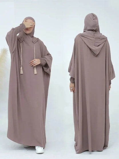 NEU Abaya mit Kapuze / In 10 Farben erhältlich